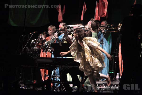BJORK - 2007-08-26 - SAINT CLOUD - Domaine National - Grande Scene - 